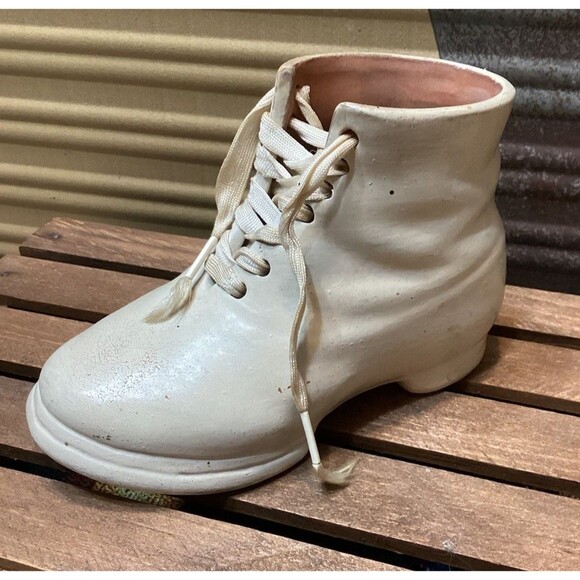 Vintage 3.5" Porcelain Baby Shoe With Laces Planter Nursery Decor Baby Shower - Picture 1 of 11